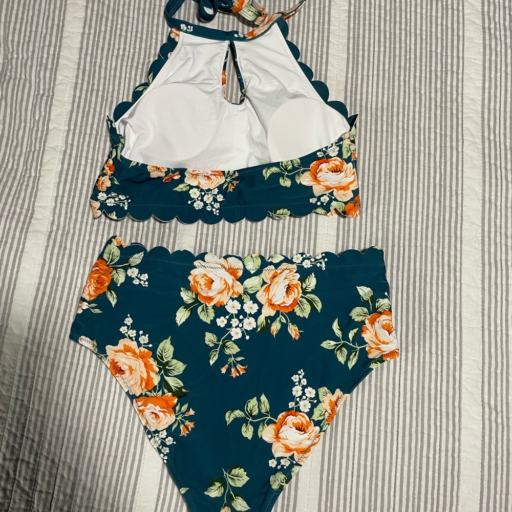 Cupshe floral bikini